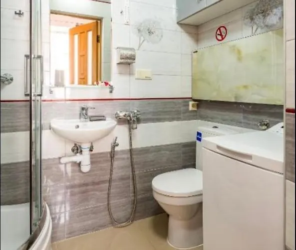 Svobody Apartamento *